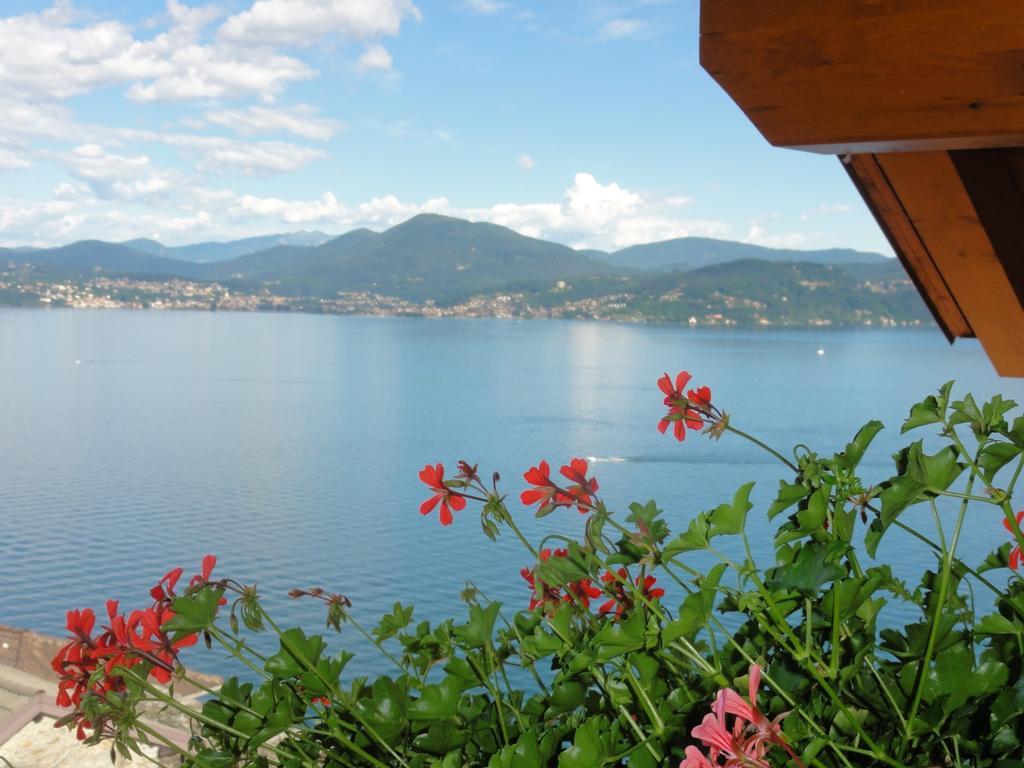 Casale Fe-Wo - Appartamenti Con Vista Lago Каннеро-Ривьера Номер фото